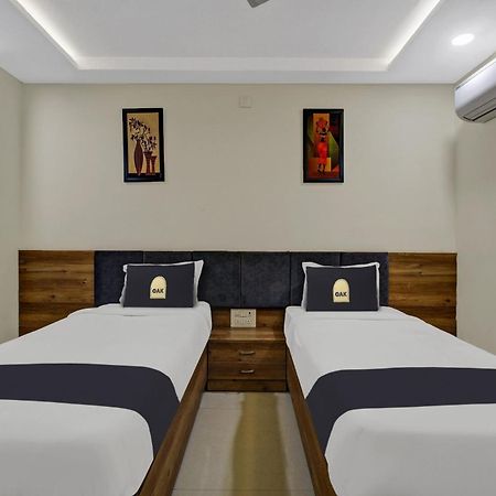 Collection O Hotel Swagath Pride Mancheral Ngoại thất bức ảnh
