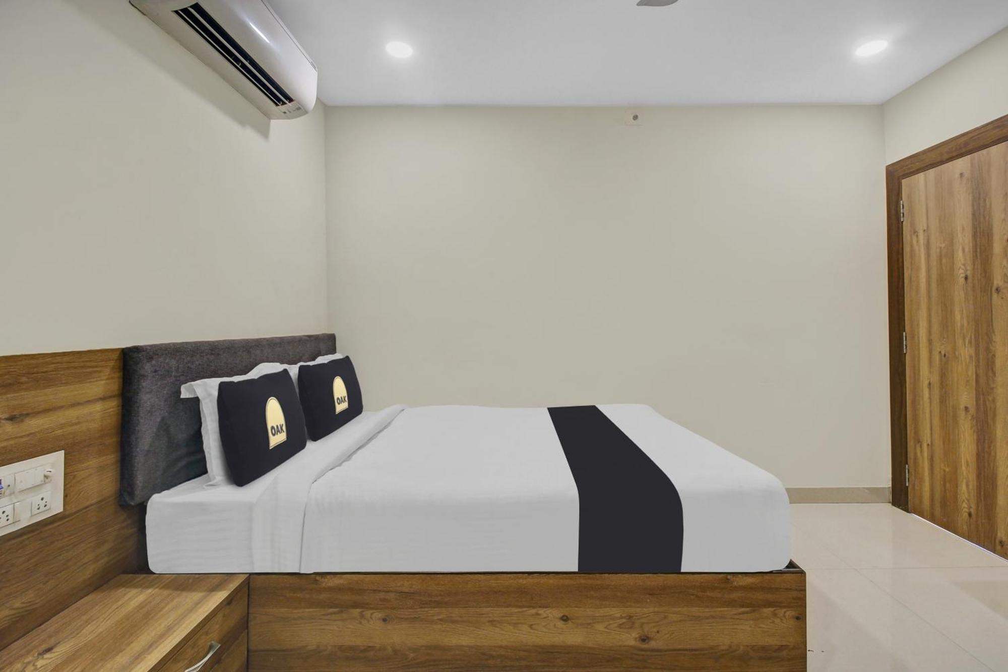 Collection O Hotel Swagath Pride Mancheral Ngoại thất bức ảnh